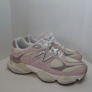 New Balance 9060 rose sugar GC9060BE Size 7Y/8.5W